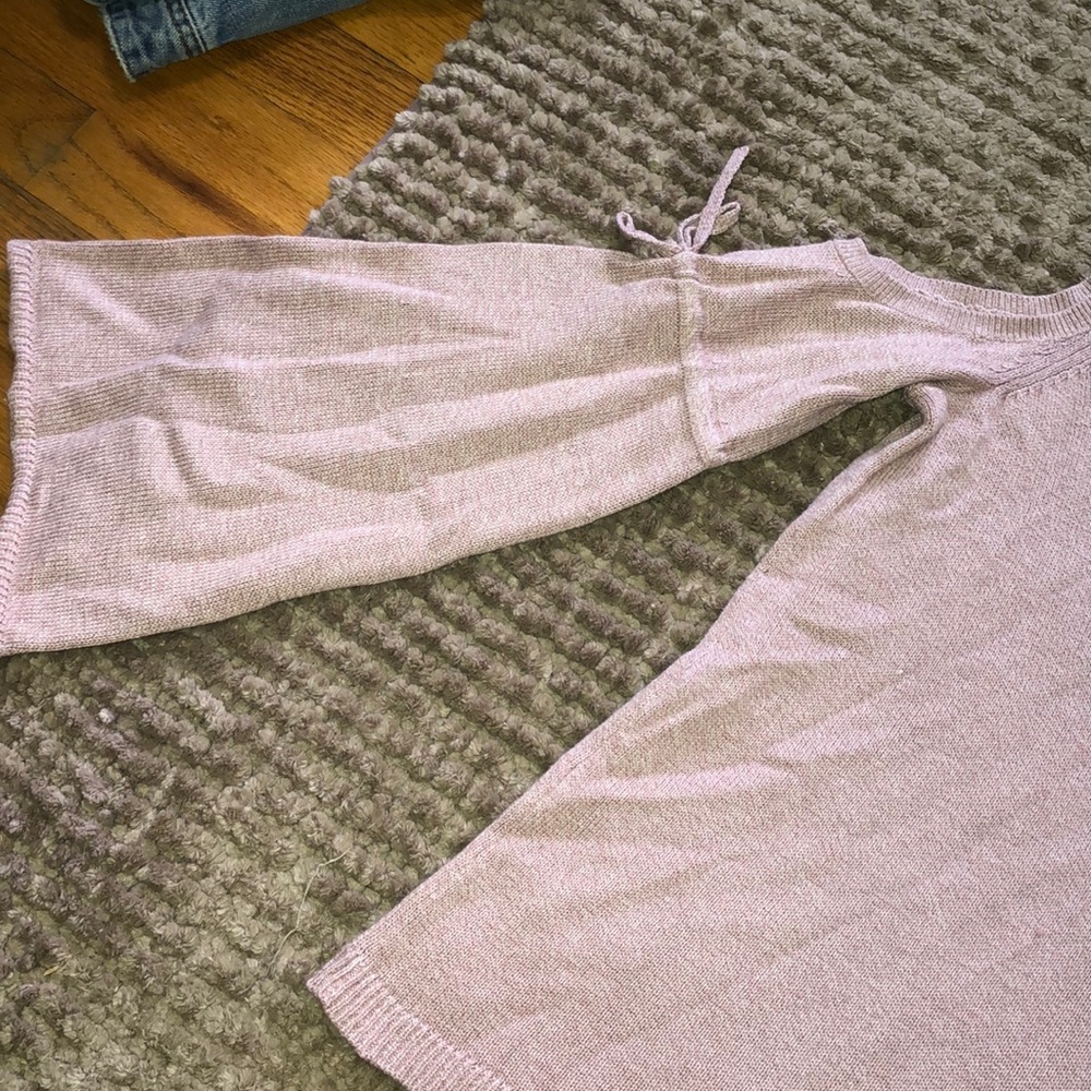 Pink Sweater - Picture 2 of 4